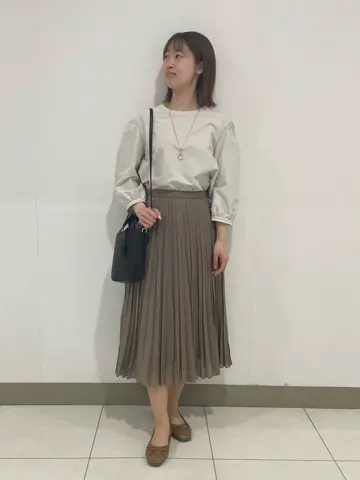 J.PRESS LADIES スタッフ コーディネート画像