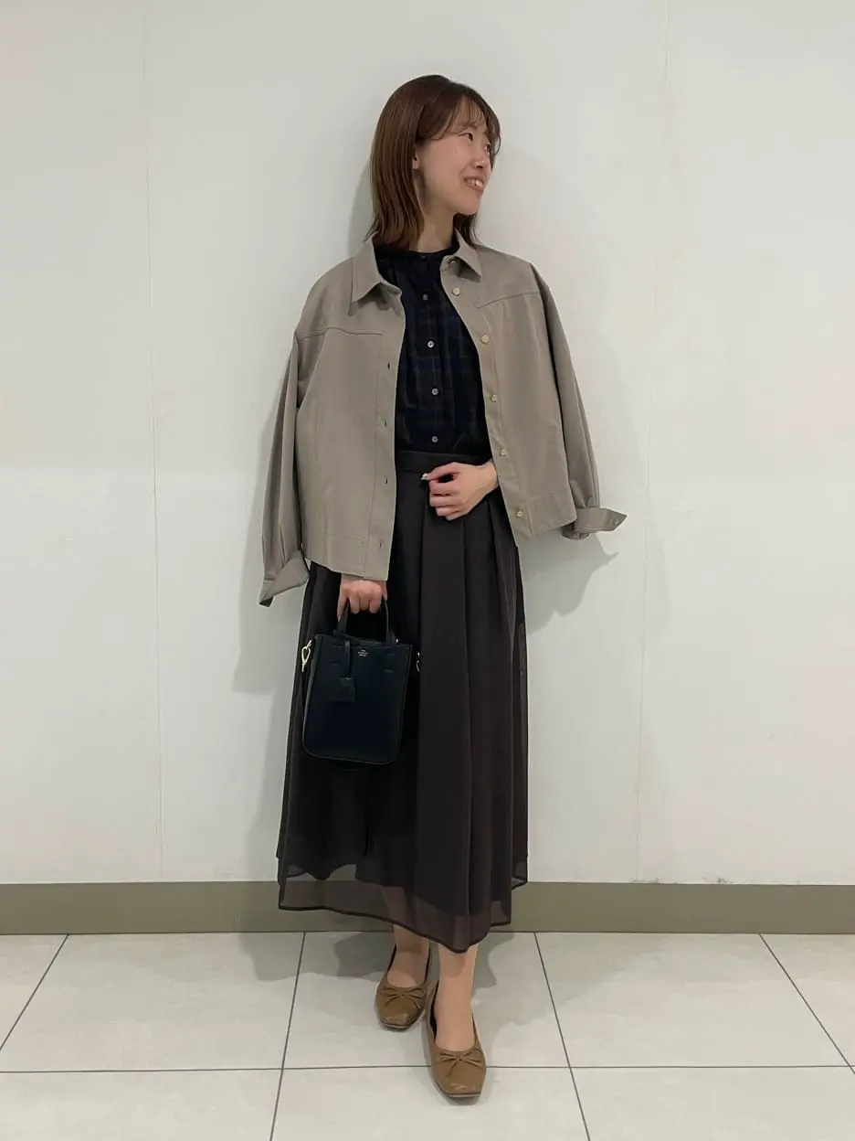 J.PRESS LADIES スタッフ コーディネート画像