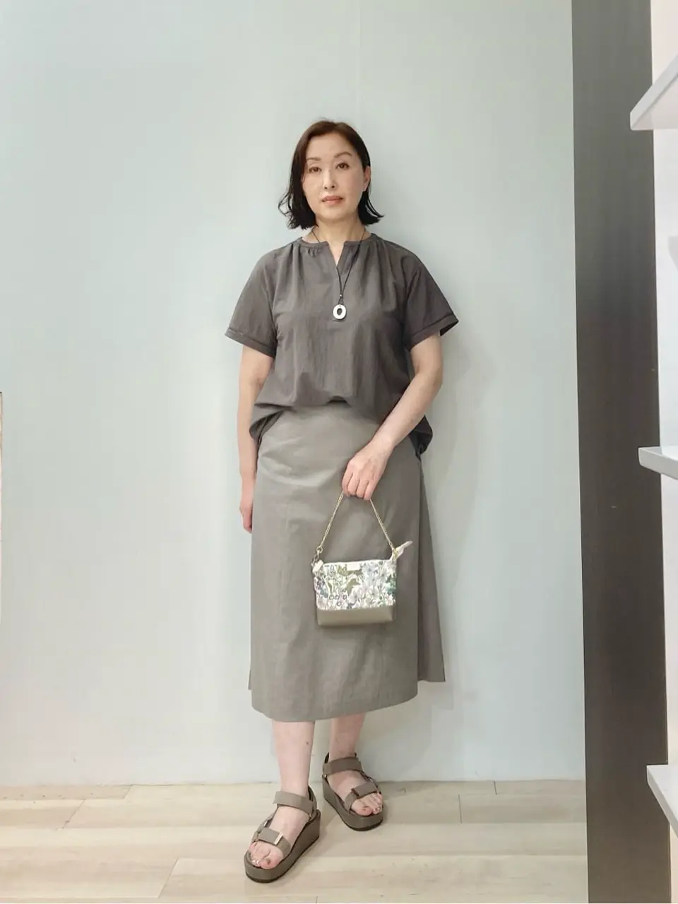 J.PRESS LADIES スタッフ コーディネート画像