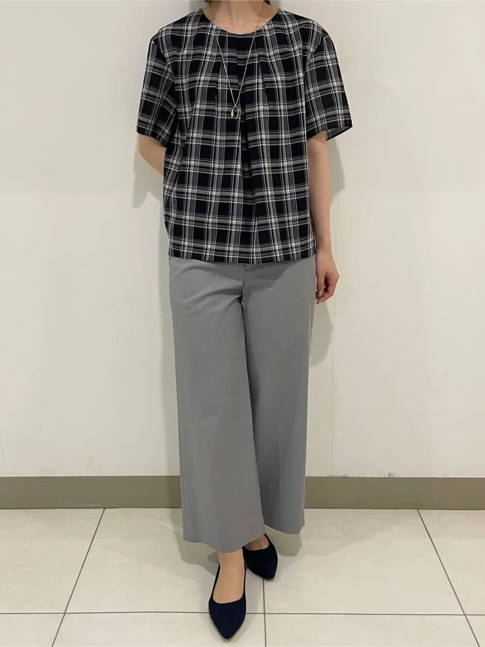 J.PRESS LADIES スタッフ コーディネート画像