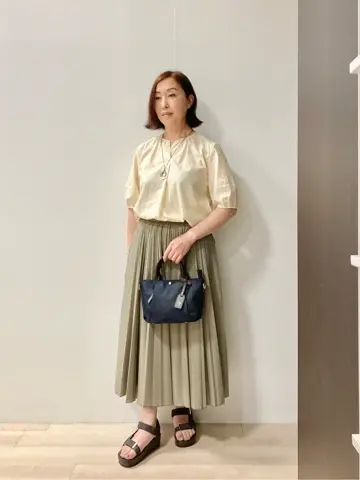 J.PRESS LADIES スタッフ コーディネート画像
