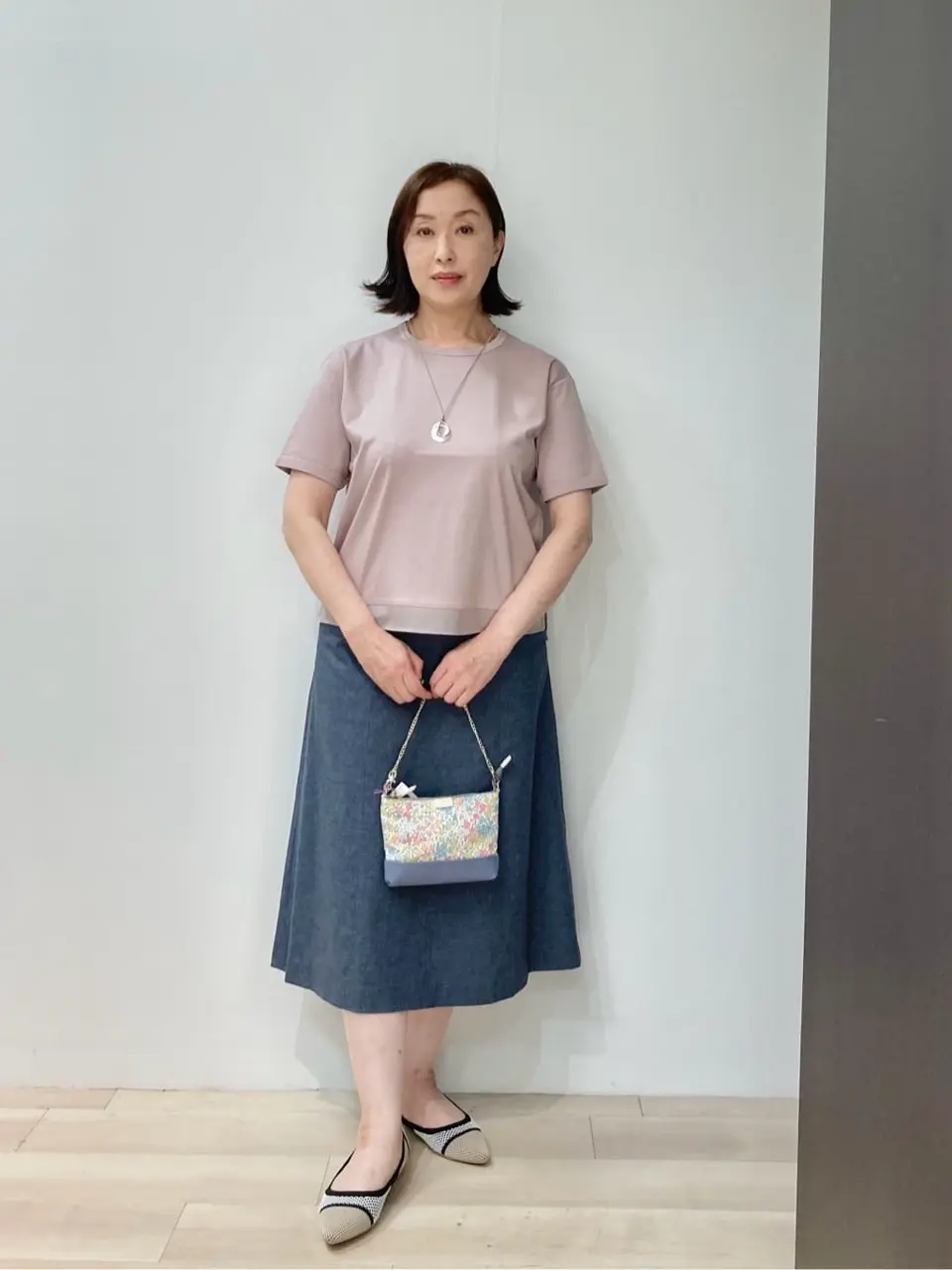 J.PRESS LADIES スタッフ コーディネート画像