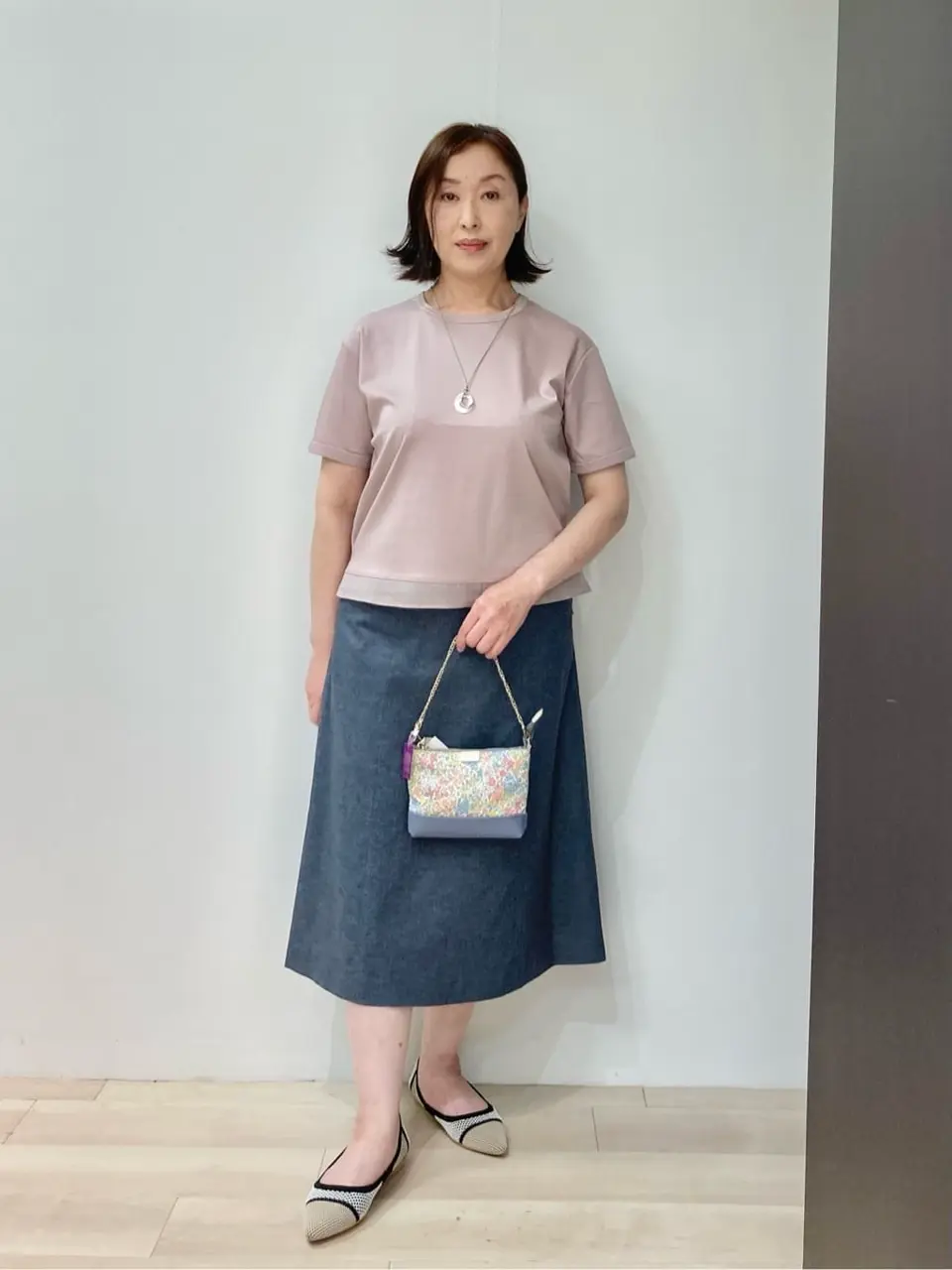 J.PRESS LADIES スタッフ コーディネート画像