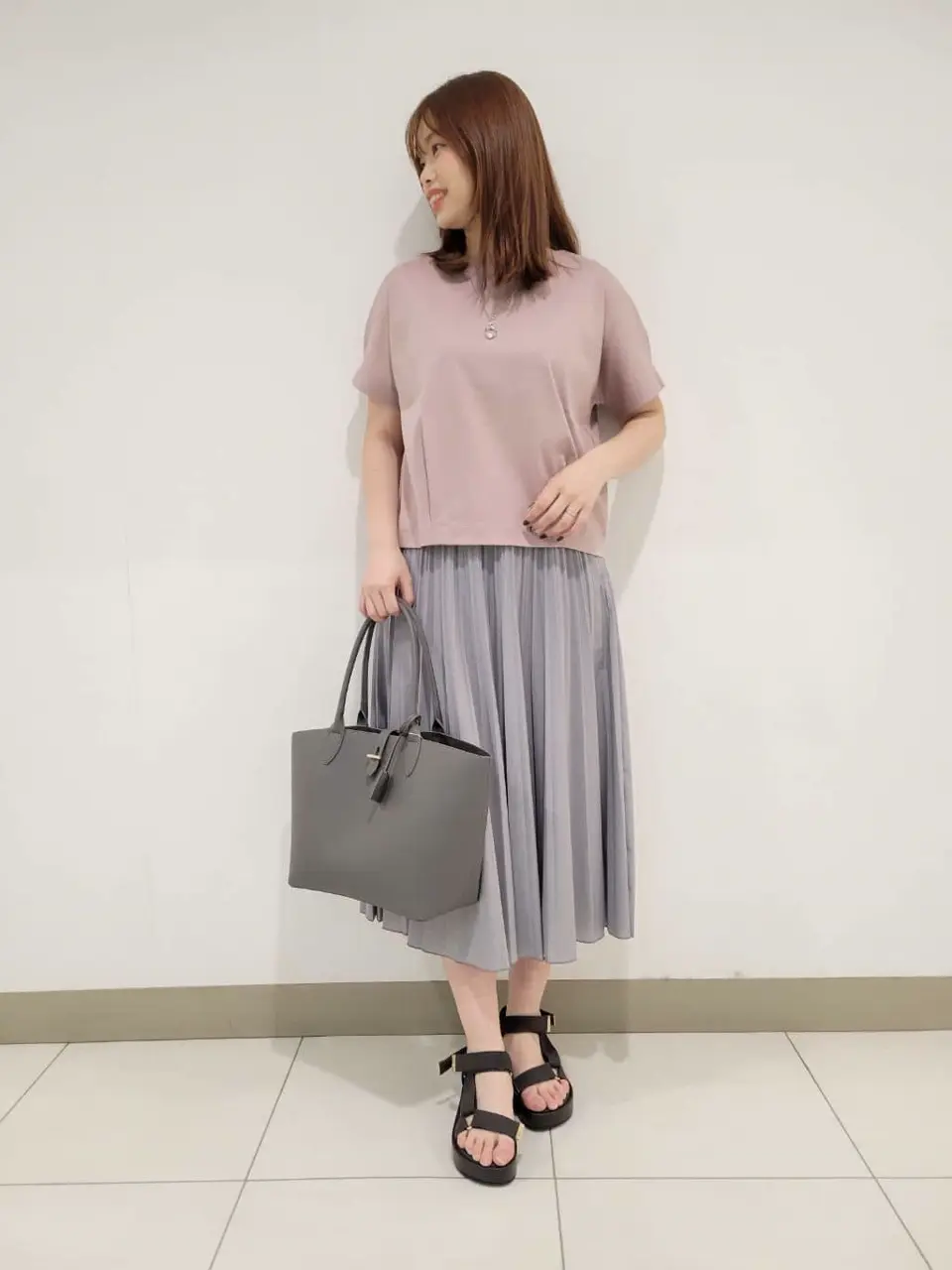 J.PRESS LADIES スタッフ コーディネート画像