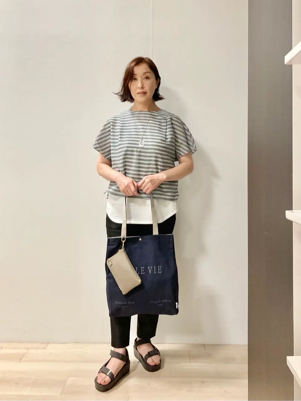 J.PRESS LADIES スタッフ コーディネート画像