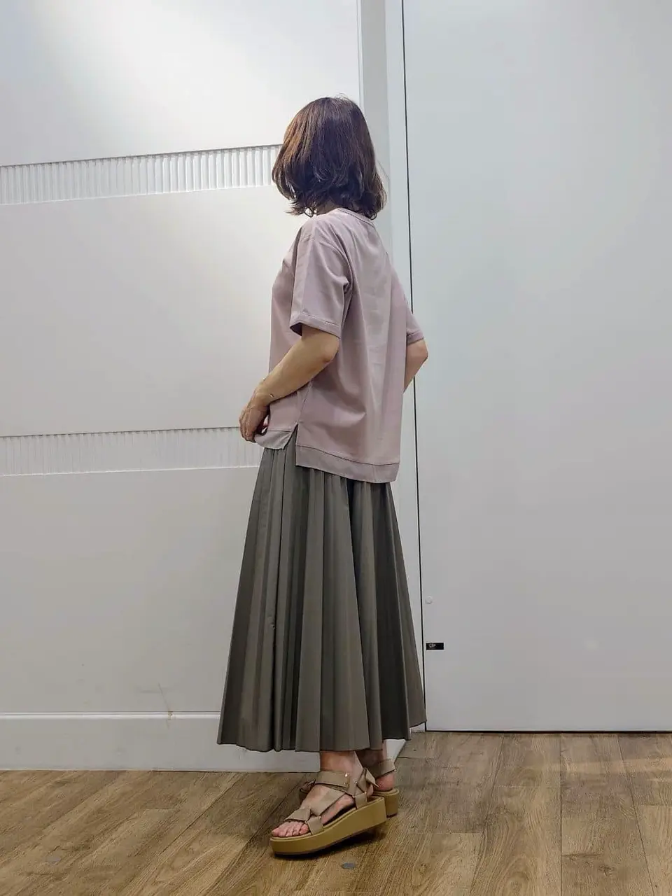 J.PRESS LADIES スタッフ コーディネート画像