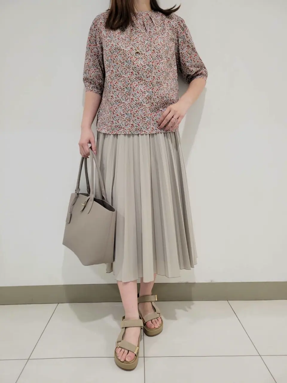 J.PRESS LADIES スタッフ コーディネート画像