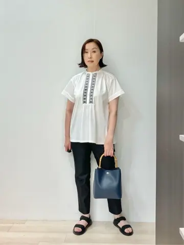 J.PRESS LADIES スタッフ コーディネート画像