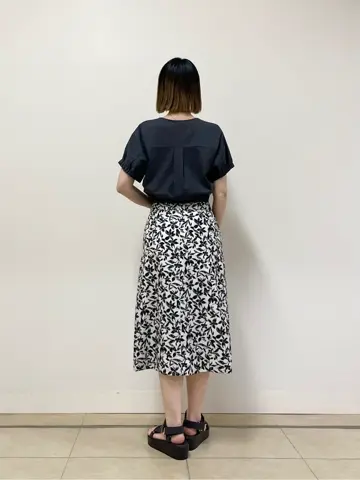 J.PRESS LADIES 佐藤 コーディネート画像