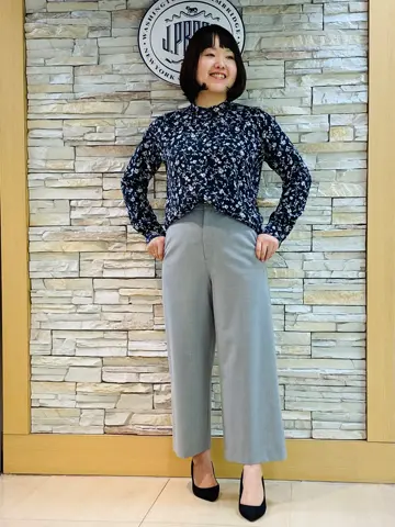 J.PRESS LADIES 内田 コーディネート画像