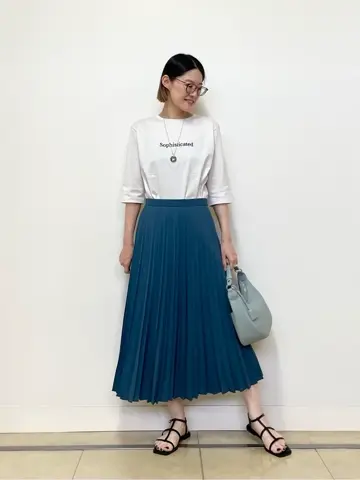 J.PRESS LADIES 佐藤 コーディネート画像