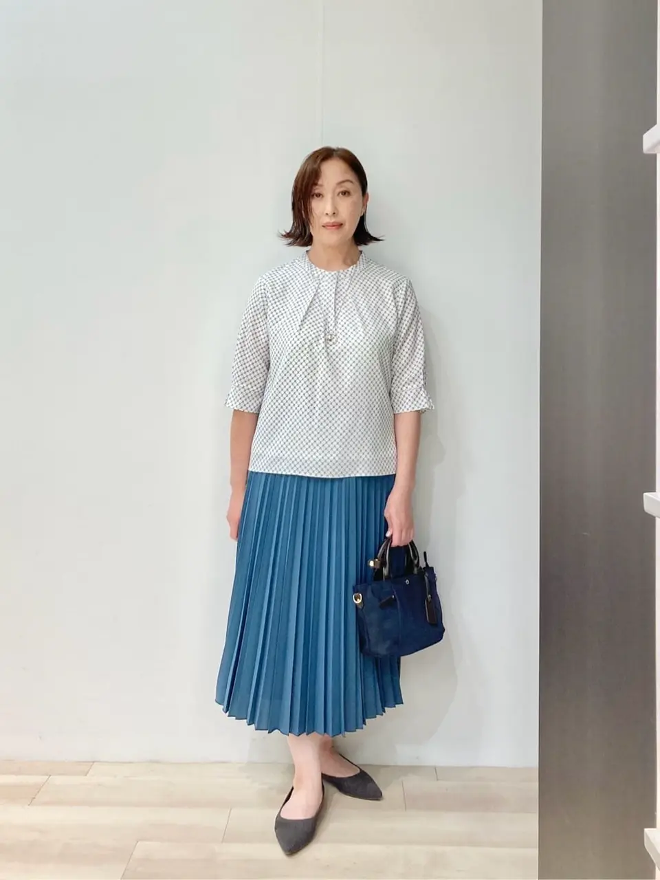 J.PRESS LADIES スタッフ コーディネート画像