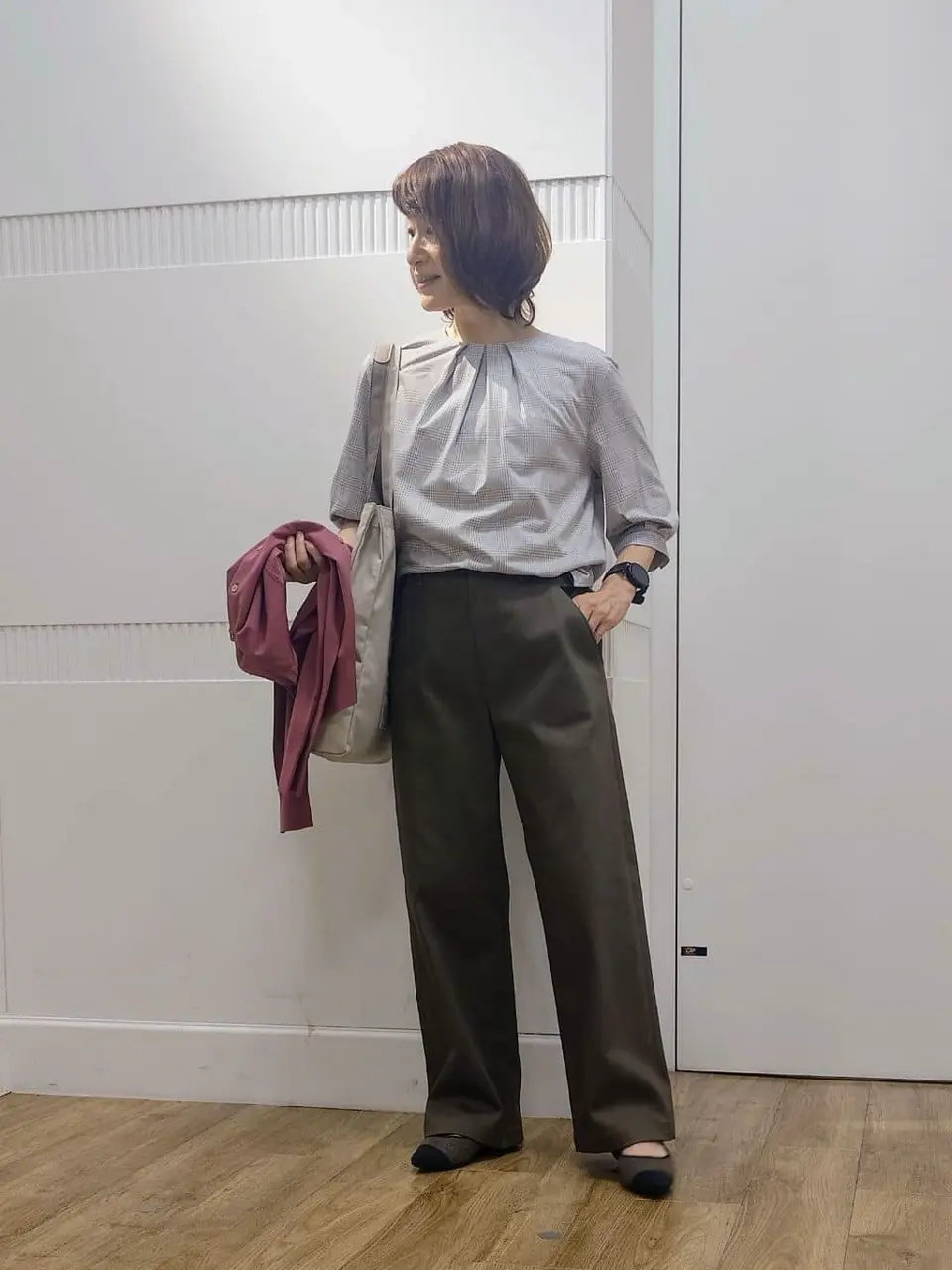 J.PRESS LADIES スタッフ コーディネート画像