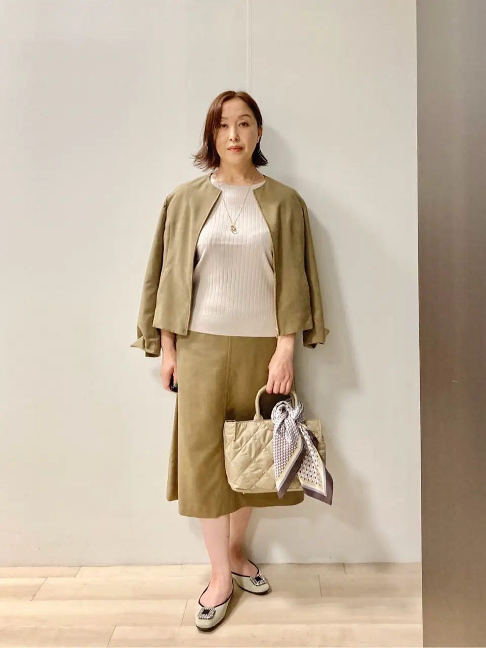 J.PRESS LADIES スタッフ コーディネート画像