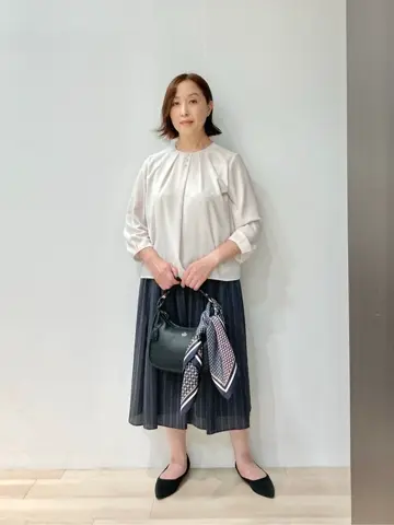 J.PRESS LADIES スタッフ コーディネート画像