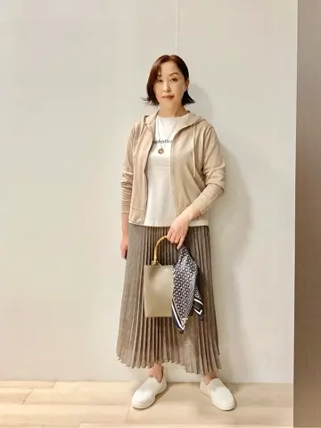 J.PRESS LADIES スタッフ コーディネート画像