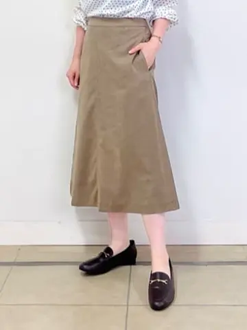 J.PRESS LADIES 金子 コーディネート画像