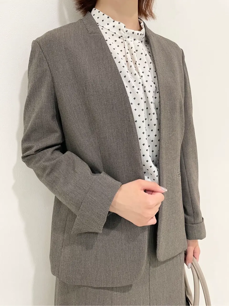 J.PRESS LADIES スタッフ コーディネート画像