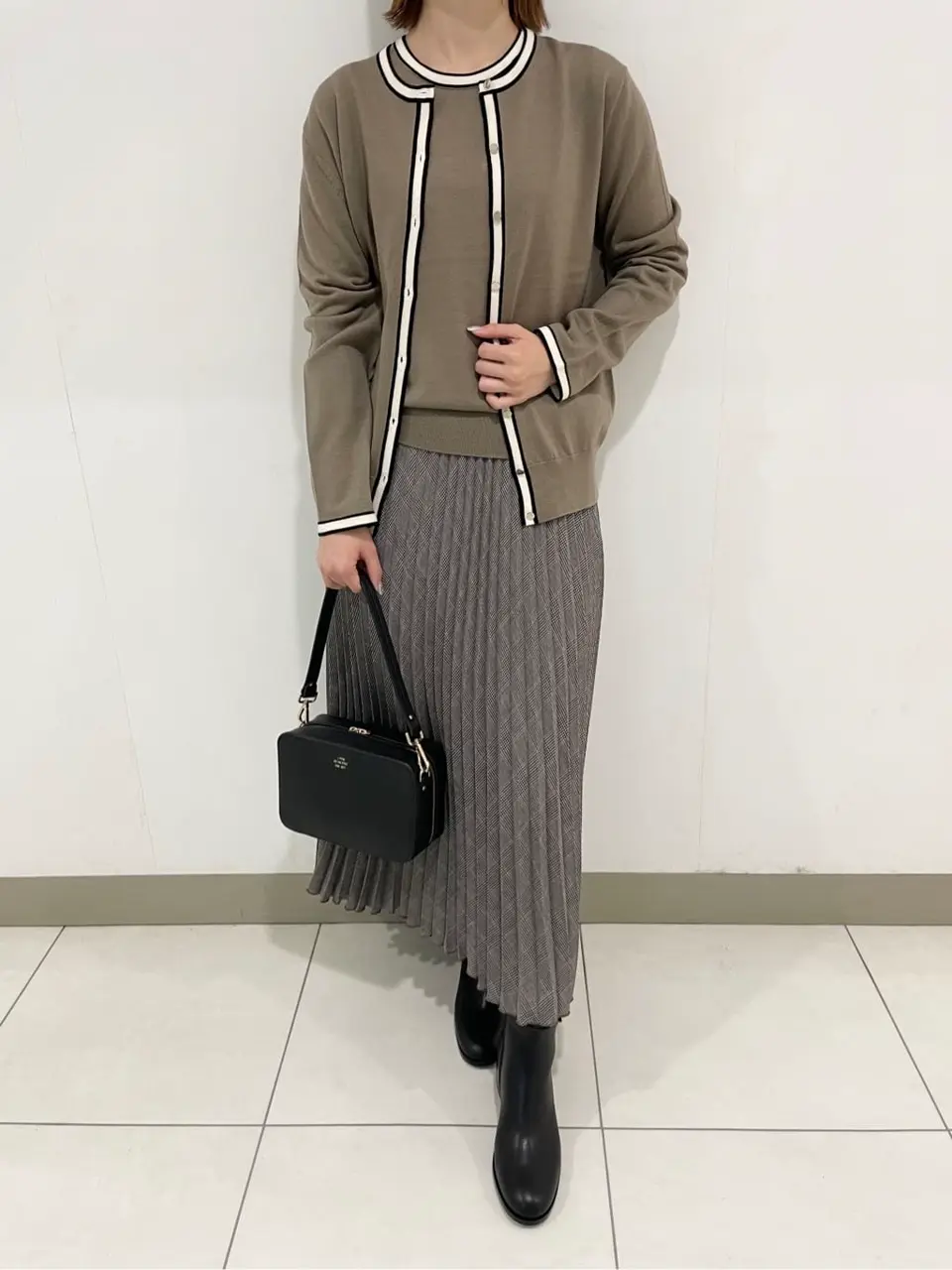 J.PRESS LADIES スタッフ コーディネート画像