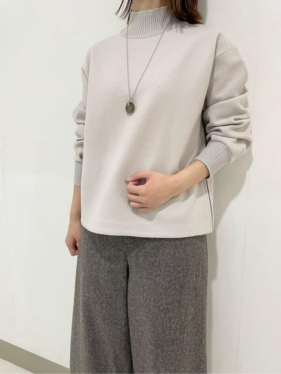 J.PRESS LADIES スタッフ コーディネート画像