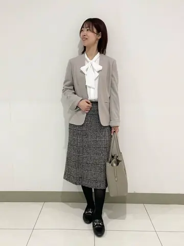 J.PRESS LADIES スタッフ コーディネート画像