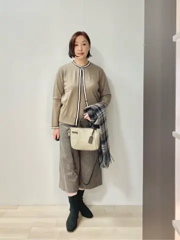 J.PRESS LADIES スタッフ コーディネート画像