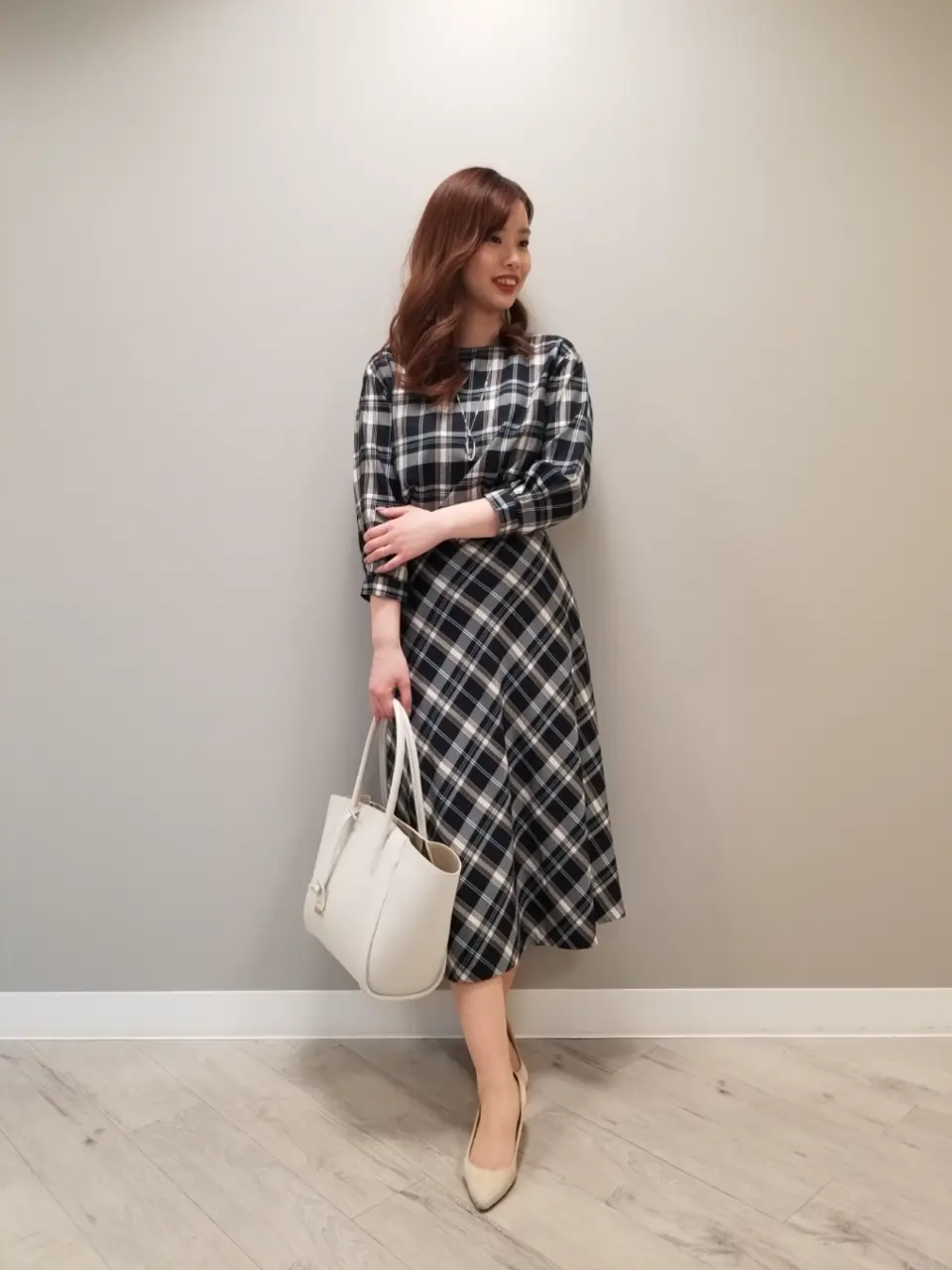 J.PRESS LADIES スタッフ コーディネート画像