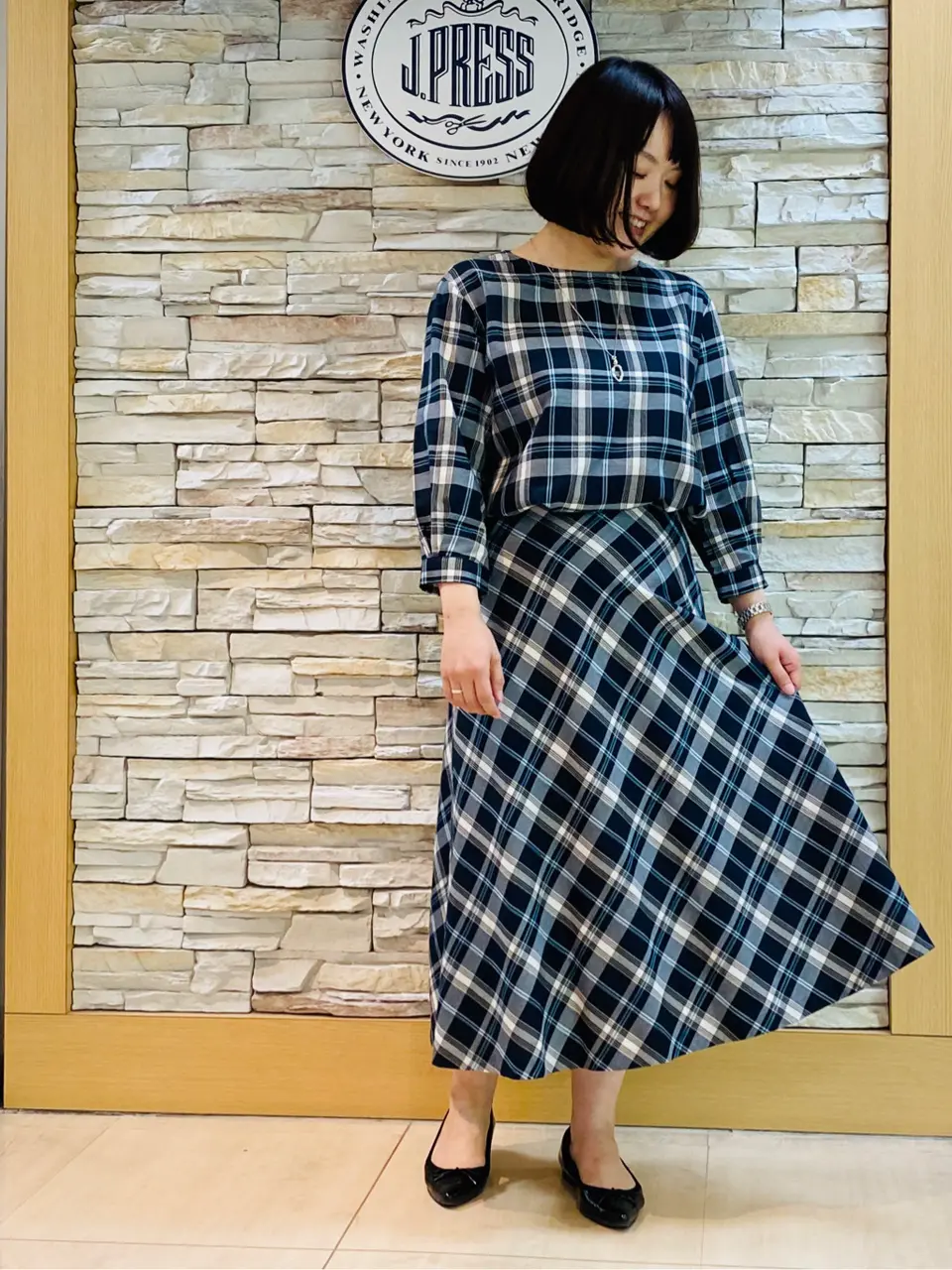 J.PRESS LADIES 内田 コーディネート画像