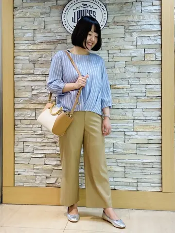 J.PRESS LADIES 内田 コーディネート画像