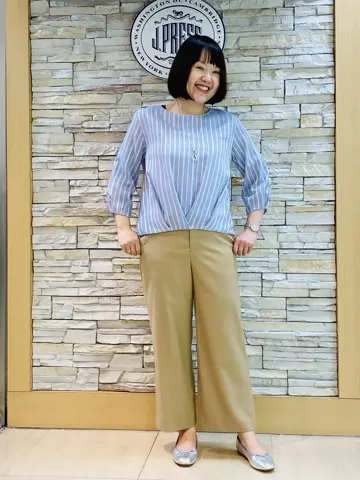 J.PRESS LADIES 内田 コーディネート画像