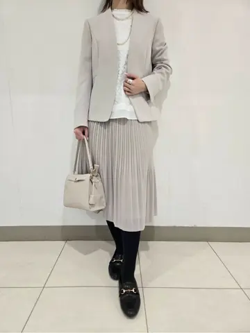 J.PRESS LADIES スタッフ コーディネート画像