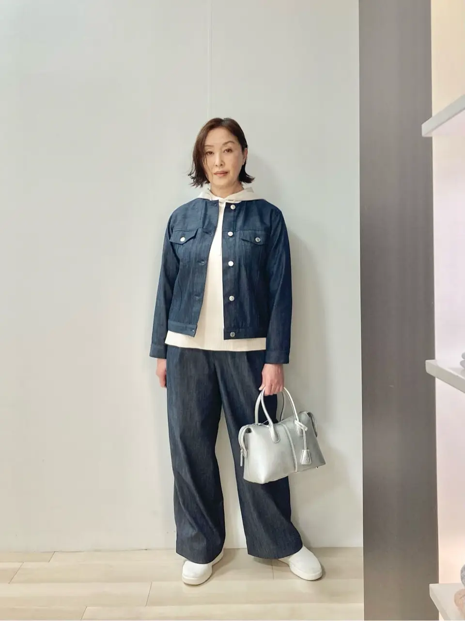 J.PRESS LADIES スタッフ コーディネート画像