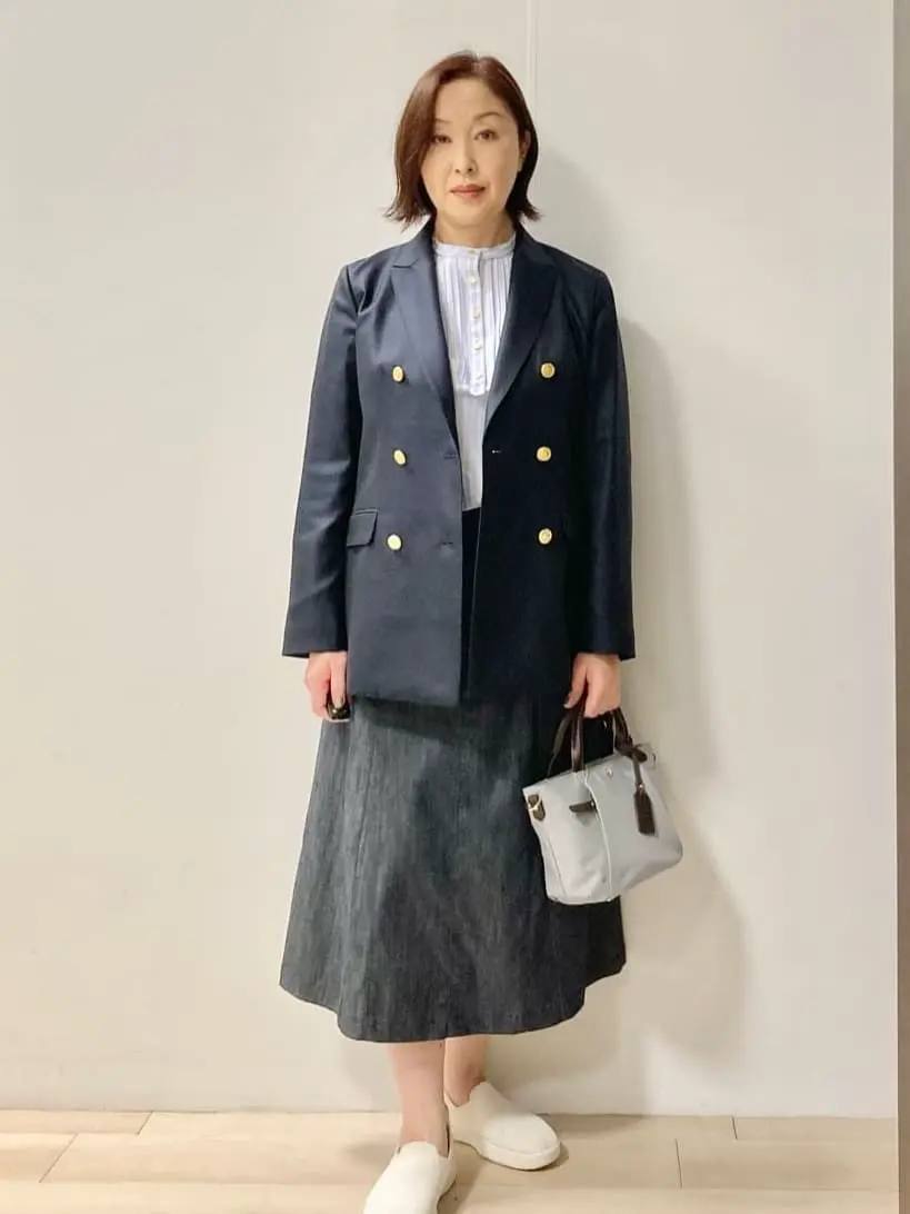 J.PRESS LADIES スタッフ コーディネート画像