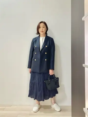 J.PRESS LADIES スタッフ コーディネート画像