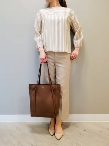 J.PRESS LADIES スタッフ コーディネート画像