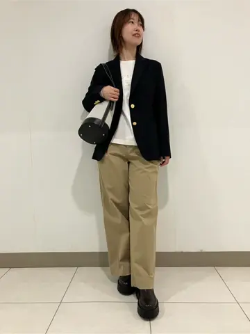 J.PRESS LADIES スタッフ コーディネート画像