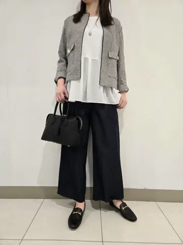 J.PRESS LADIES スタッフ コーディネート画像