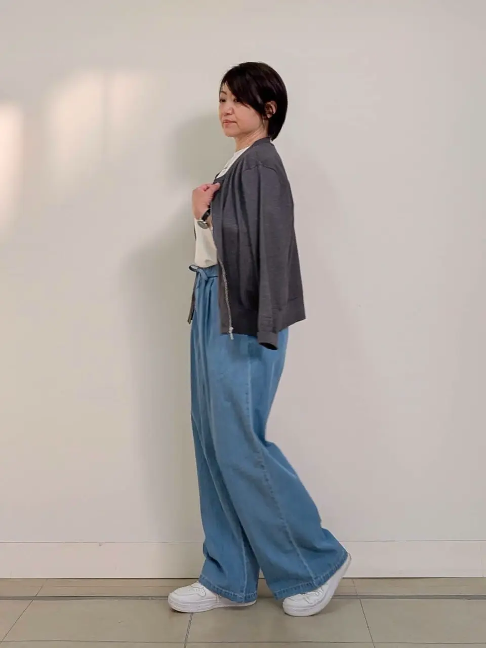 J.PRESS LADIES スタッフ コーディネート画像