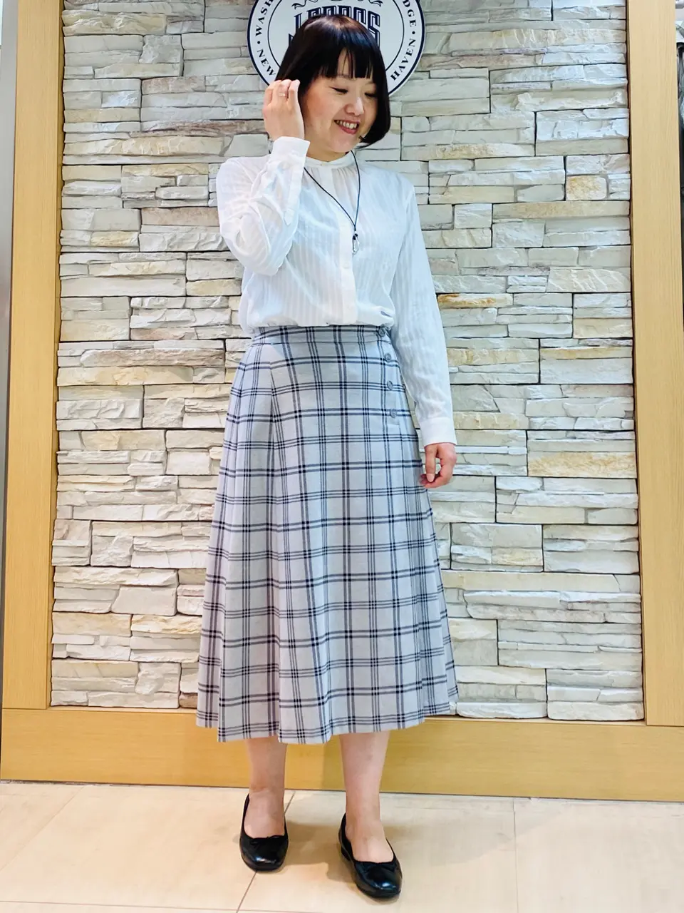 J.PRESS LADIES 内田 コーディネート画像