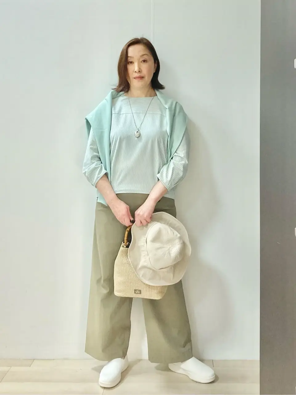 J.PRESS LADIES スタッフ コーディネート画像