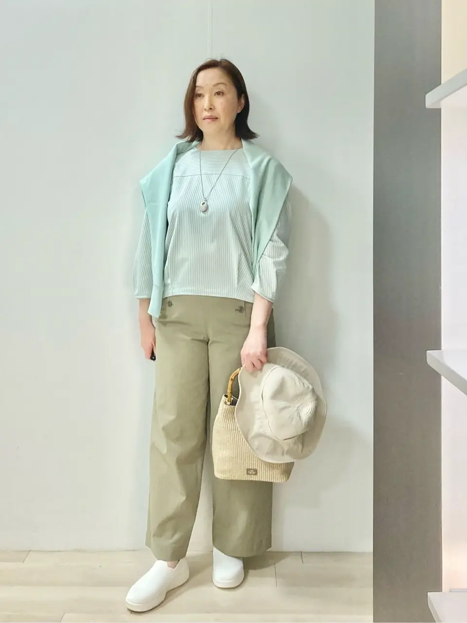 J.PRESS LADIES スタッフ コーディネート画像