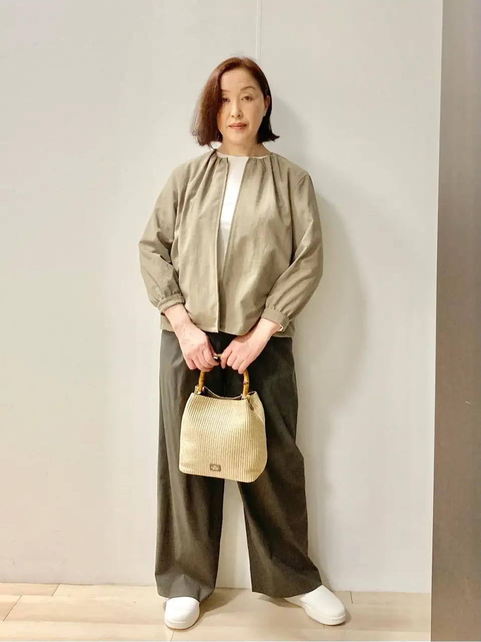 J.PRESS LADIES スタッフ コーディネート画像