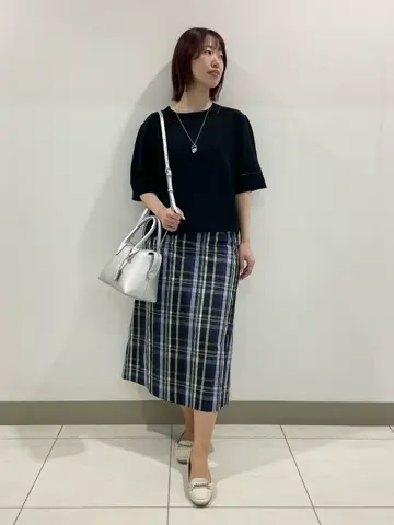 J.PRESS LADIES スタッフ コーディネート画像