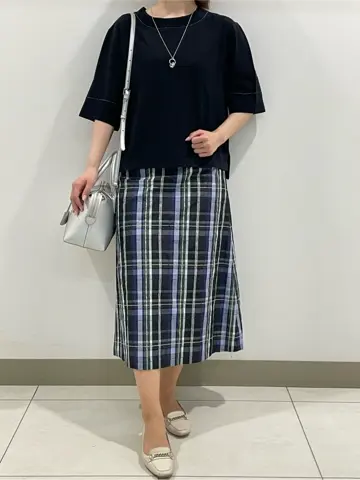 J.PRESS LADIES スタッフ コーディネート画像