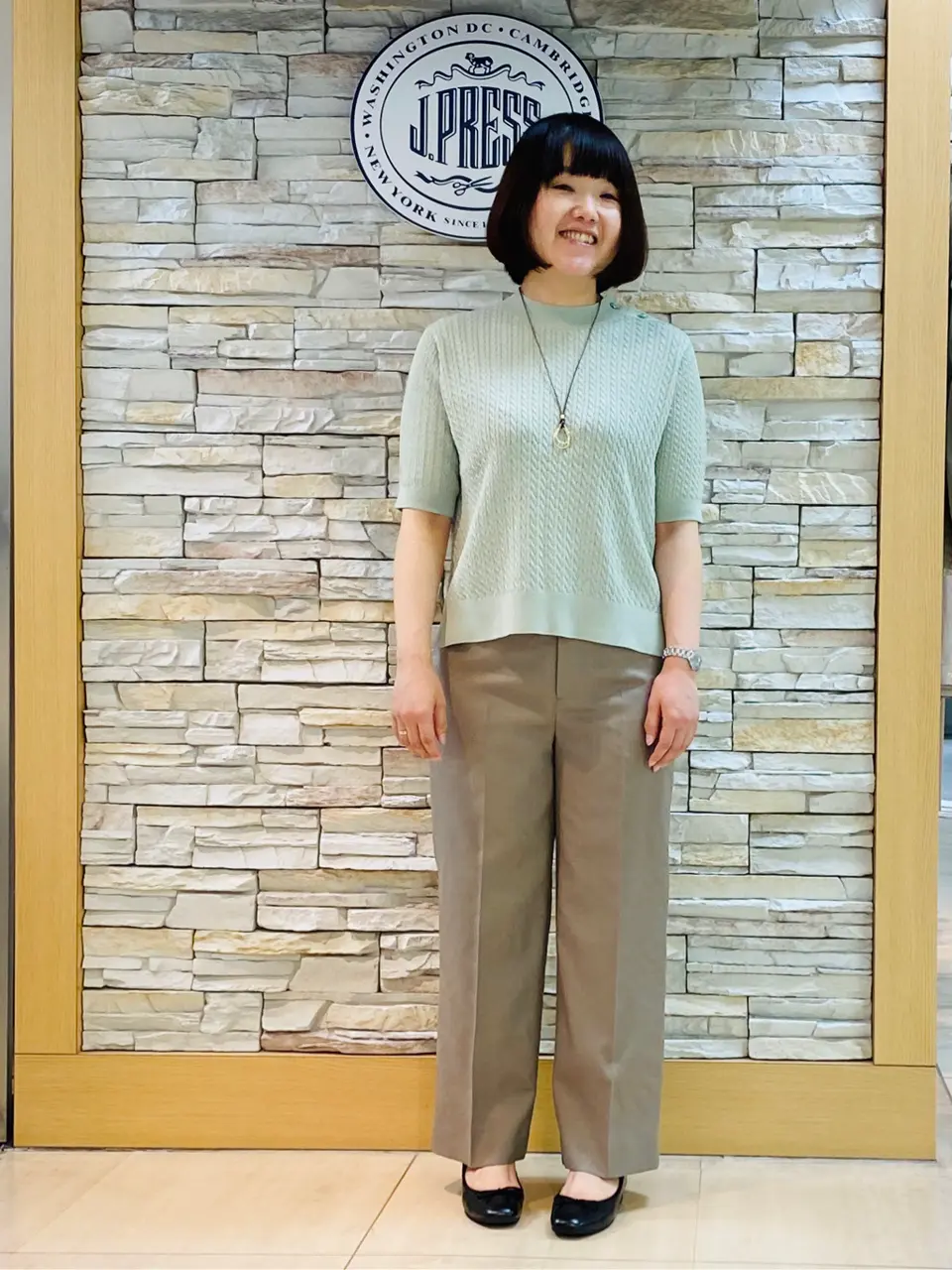 J.PRESS LADIES 内田 コーディネート画像