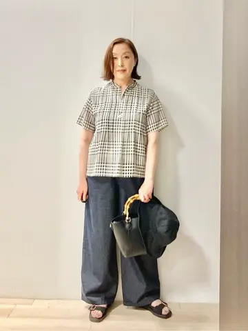 J.PRESS LADIES スタッフ コーディネート画像