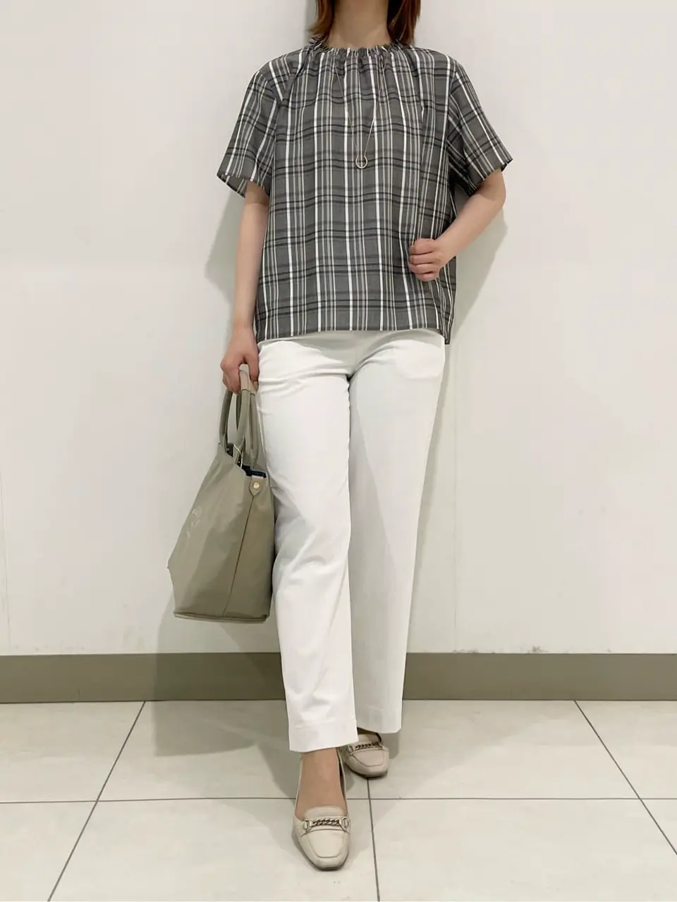 J.PRESS LADIES スタッフ コーディネート画像