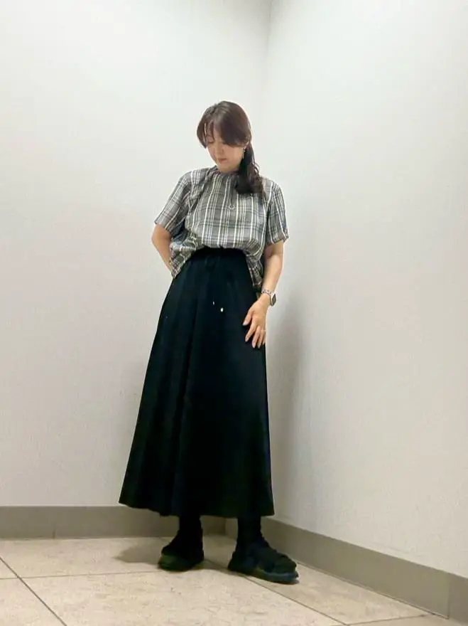 J.PRESS LADIES スタッフ コーディネート画像