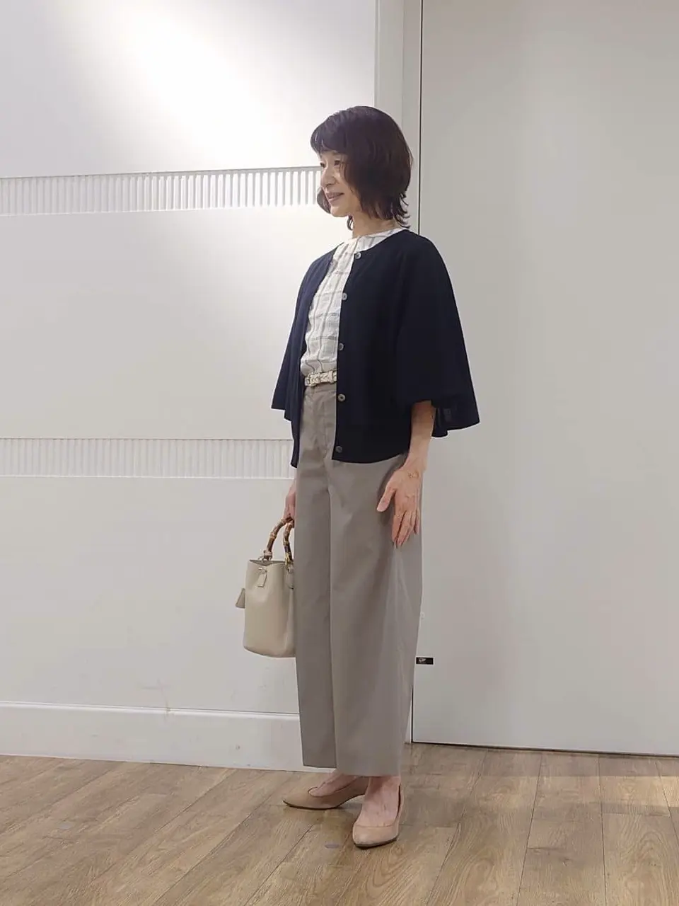 J.PRESS LADIES スタッフ コーディネート画像