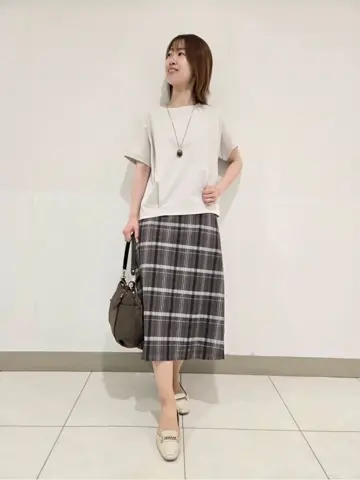 J.PRESS LADIES スタッフ コーディネート画像